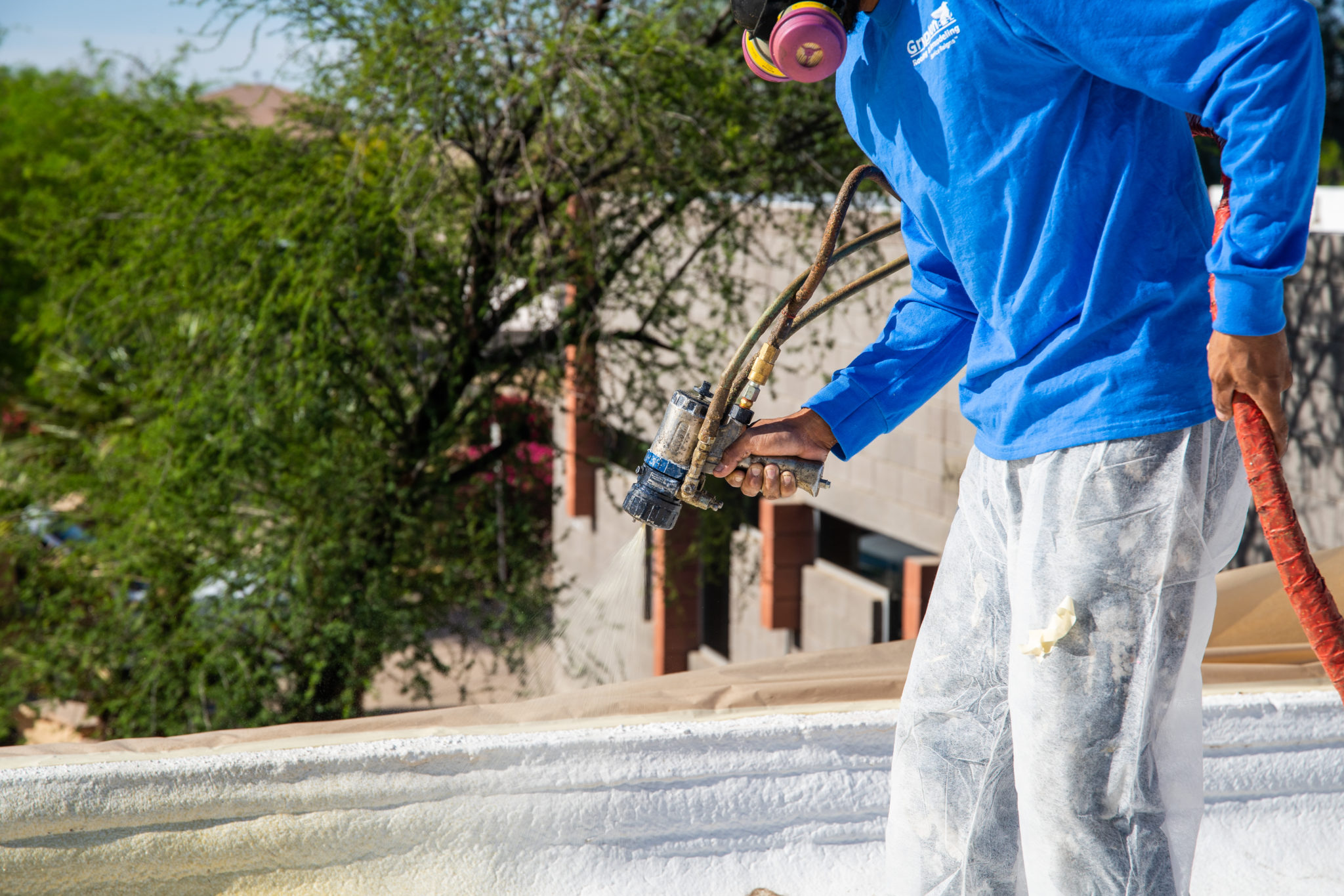 how-to-apply-elastomeric-roof-coating-in-3-easy-steps-rugged-coatings